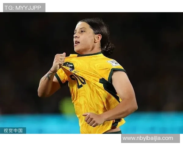 聚焦绿茵巨星辉煌瞬间展现足球球星职业生涯风采